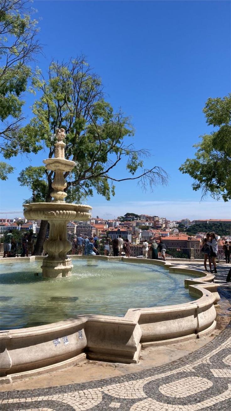 Chiado Views By Homing Leilighet Lisboa Eksteriør bilde